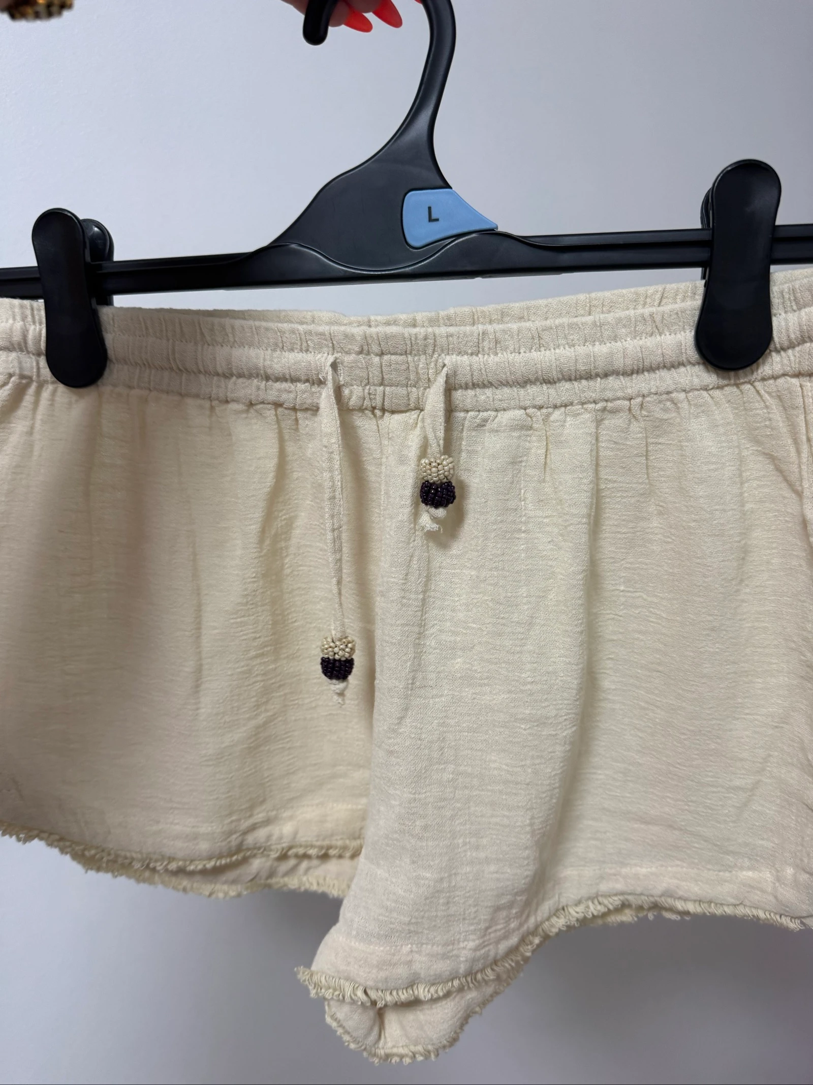 short lino beig